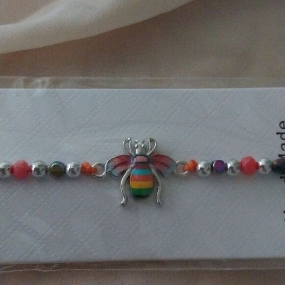 Handmade bee bracelets - Picture 8 of 11